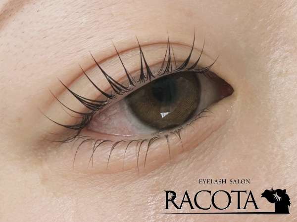 【抜け感のある自然な立ち上げ✨ジェリーロッドのラッシュリフト】