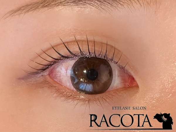 【横顔も美しい✨憧れの「メーテルラッシュ」でエレガントな目元に】