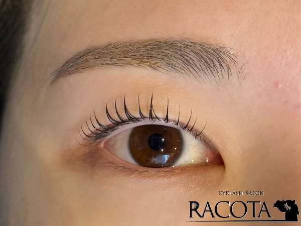 まつ毛パーマとアイブロウのセット施術がおすすめ☆彡